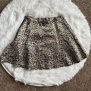 Polly‎ Mini Skirt Animal Print Silky Short Womens Size 4